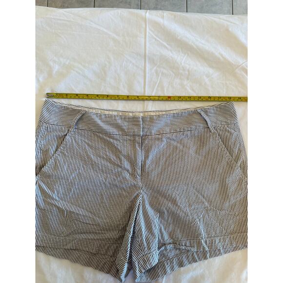 J. Crew Striped Seersucker Size 14 Lightweight Shorts 81616 Cotton - Picture 5 of 6